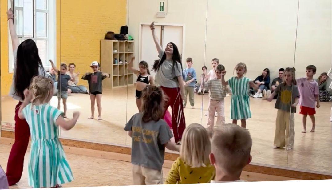 Groovy Dance Mix kids & jongeren